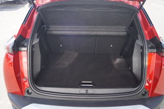 Peugeot 2008 GT I AHK I Kamera I Navi I SHZ I PDC - bilder 6