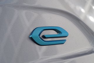 Peugeot e-208 Allure Pack Elektromotor 136 | Navi | Kamera | Batteriezertifikat - bilder 9