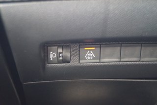 Peugeot e-208 Allure Pack Elektromotor 136 | Navi | Kamera | Batteriezertifikat - bilder 11