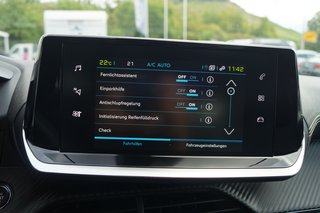 Peugeot e-2008 GT Pano | Batteriezertifikat I Grip | Keyless |OC11kW - bilder 27
