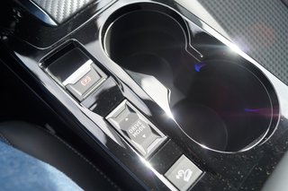 Peugeot e-2008 GT Pano | Batteriezertifikat I Grip | Keyless |OC11kW - bilder 34
