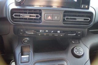 Peugeot Rifter Allure Pack Elektromotor L2 Easy-Paket Plus I Kinder-Paket I Navi I Batteriezertifkat - bilder 18