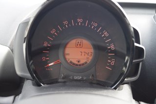 Peugeot 108 Active Automatik I sehr wenig Kilometer - bilder 8