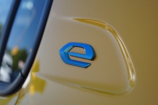 Peugeot e-208 Allure Elektro I Batteriezertifikat I Sitzheizung I Kamera I PDC - bilder 19