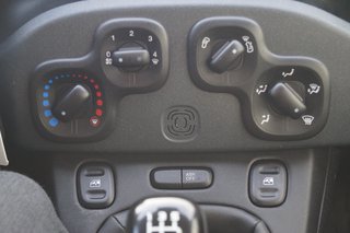 Fiat Panda Easy sehr guter Zustand, wenig Kilometer - bilder 11