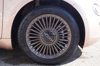 Fiat 500 e La Prima by Bocelli I 8-Fach I Winter-Paket I Kamera I Batteriezertifikat - foto 8