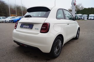 Fiat 500 e Icon I Batteriezertifikat I Navi I Elektro - bilder 5