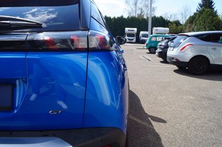 Peugeot 2008 e- GT Elektro I Panorama I Vollleder I Rückfahrkamera I Batteriezertifikat - bilder 3