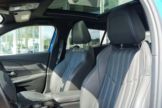 Peugeot 2008 e- GT Elektro I Panorama I Vollleder I Rückfahrkamera I Batteriezertifikat - bilder 15
