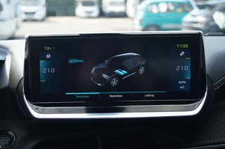 Peugeot 2008 e- GT Elektro I Panorama I Vollleder I Rückfahrkamera I Batteriezertifikat - bilder 25