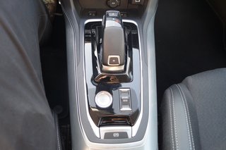 Peugeot 308 SW Allure Pack I 8-Fach I Kamera I Navi I SHZ I PDC - bilder 19