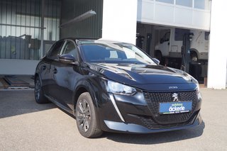 Peugeot 208 e- Allure Pack Navi I Sitzheizung I On-Board-Lader 11 kW I Batteriezertifikat - bilder 2