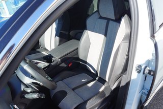 Peugeot 3008 Hybrid 225 GT Pano - AHK - Focal - Massage - el. Heckklappe - bilder 5