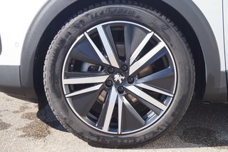 Peugeot 3008 Hybrid 225 GT Pano - AHK - Focal - Massage - el. Heckklappe - bilder 4
