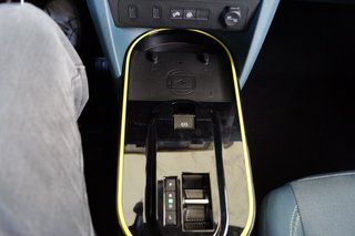Fiat Grande Panda Hybrid 1.2 eDCT 75 kW La Prima + Winterpaket - bilder 17