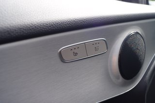 Mercedes-Benz C 200 AMG-Line I LED I Sitzheizung I Cabrio-Komfort + Spiegel-Paket - bilder 13