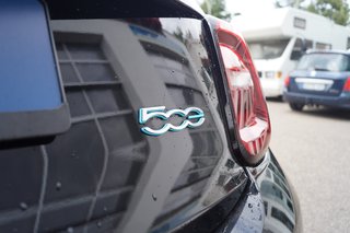 Fiat 500 e Cabrio I Icon I Batteriezertifikat I Komfort-Winter-Magic-Eye Paket - foto 16
