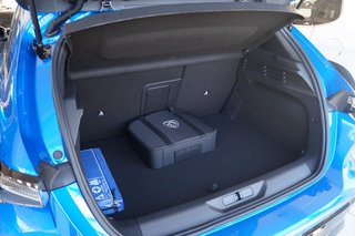 Peugeot 308 Hybrid 225 GT Pack Pano, Matrix LED - bilder 5