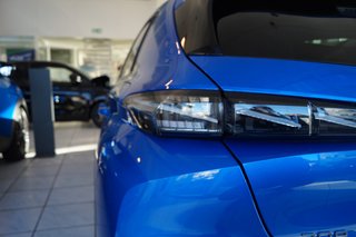 Peugeot 308 Hybrid 225 GT Pack Pano, Matrix LED - bilder 5