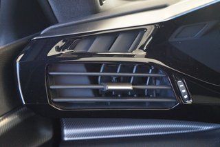 Peugeot 308 Hybrid 225 GT Pack Pano, Matrix LED - bilder 23