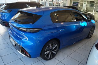 Peugeot 308 Hybrid 225 GT Pack Pano, Matrix LED - bilder 1
