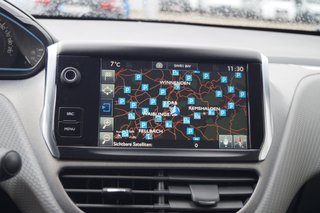 Peugeot 2008 Allure I Navi I Kamera I Sitzheizung I PDC I City-Paket - bilder 17