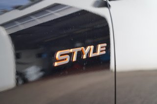 Peugeot 308 SW Mild-Hybrid 145 Style ACC I Tageszulassung - bilder 5