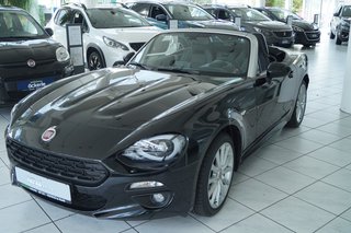 Fiat 124 Spider Lusso Premium Paket - bilder 1