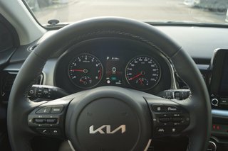 Kia Stonic Platinum Edition Panorama | Top Zustand - bilder 7