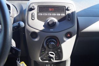 Peugeot 108 Active I Klima I Sitzheizung I Allwetter - bilder 16