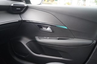 Peugeot 208 Allure Pack Pure Tech 100 EAT8 |LED|Navi|3-D - bilder 19