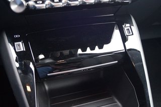 Peugeot 208 Allure Pack Pure Tech 100 EAT8 |LED|Navi|3-D - bilder 30