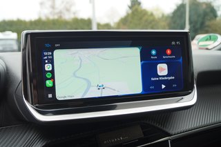 Peugeot 2008 Hybrid 145 Business - bilder 8