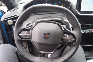 Peugeot 2008 Hybrid 145 Business - bilder 14