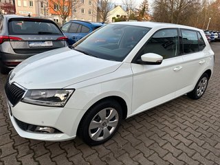 Skoda Fabia Ambition/Kamera/Scheckheft/Standheizung/ - bilder 11