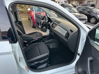 Skoda Fabia Ambition/Kamera/Scheckheft/Standheizung/ - bilder 13