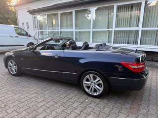 Mercedes-Benz E 250 E Cabrio BlueEfficiency - foto 11