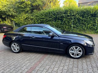 Mercedes-Benz E 250 E Cabrio BlueEfficiency - foto 14