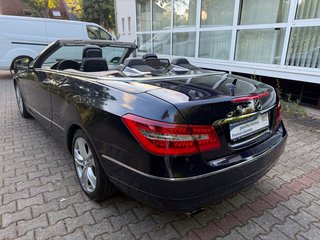 Mercedes-Benz E 250 E Cabrio BlueEfficiency - foto 10