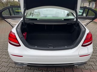 Mercedes-Benz E 300 Exclusive/Burmester/1.Hand/Head-up-Display - bilder 14
