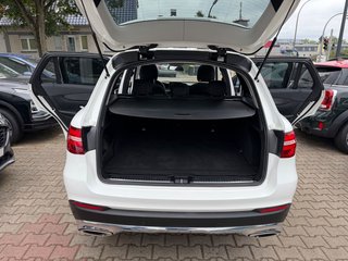 Mercedes-Benz GLC 250 4Matic/Panorama/Kamera/1.Hand/ - foto 13