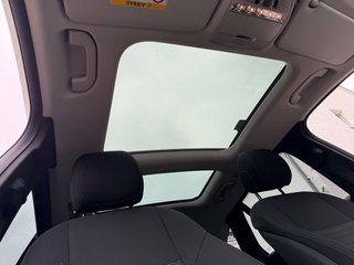 Mercedes-Benz GLC 250 4Matic/Panorama/Kamera/1.Hand/ - foto 18