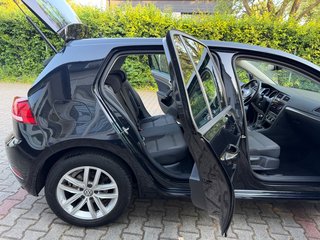 Volkswagen Golf VII Lim./Navi/ - bilder 11