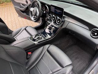 Mercedes-Benz C 180/Panorama/Kamera/AMG/ - bilder 11