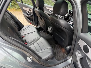 Mercedes-Benz C 180/Panorama/Kamera/AMG/ - bilder 13