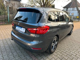 BMW 218 Gran Tourer 218 i Sport Line - bilder 8