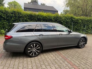 Mercedes-Benz E 300de Kamera / Panorama / Automatik - bilder 6