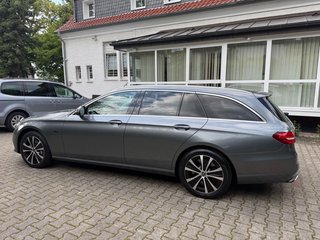 Mercedes-Benz E 300de Kamera / Panorama / Automatik - bilder 10