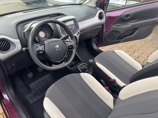 Peugeot 108 TOP Active/Faltdach/ - bilder 15