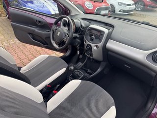 Peugeot 108 TOP Active/Faltdach/ - bilder 16